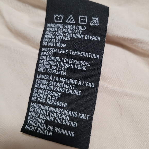 Harley Davidson Puffer Vest size small - Picture 7 of 10